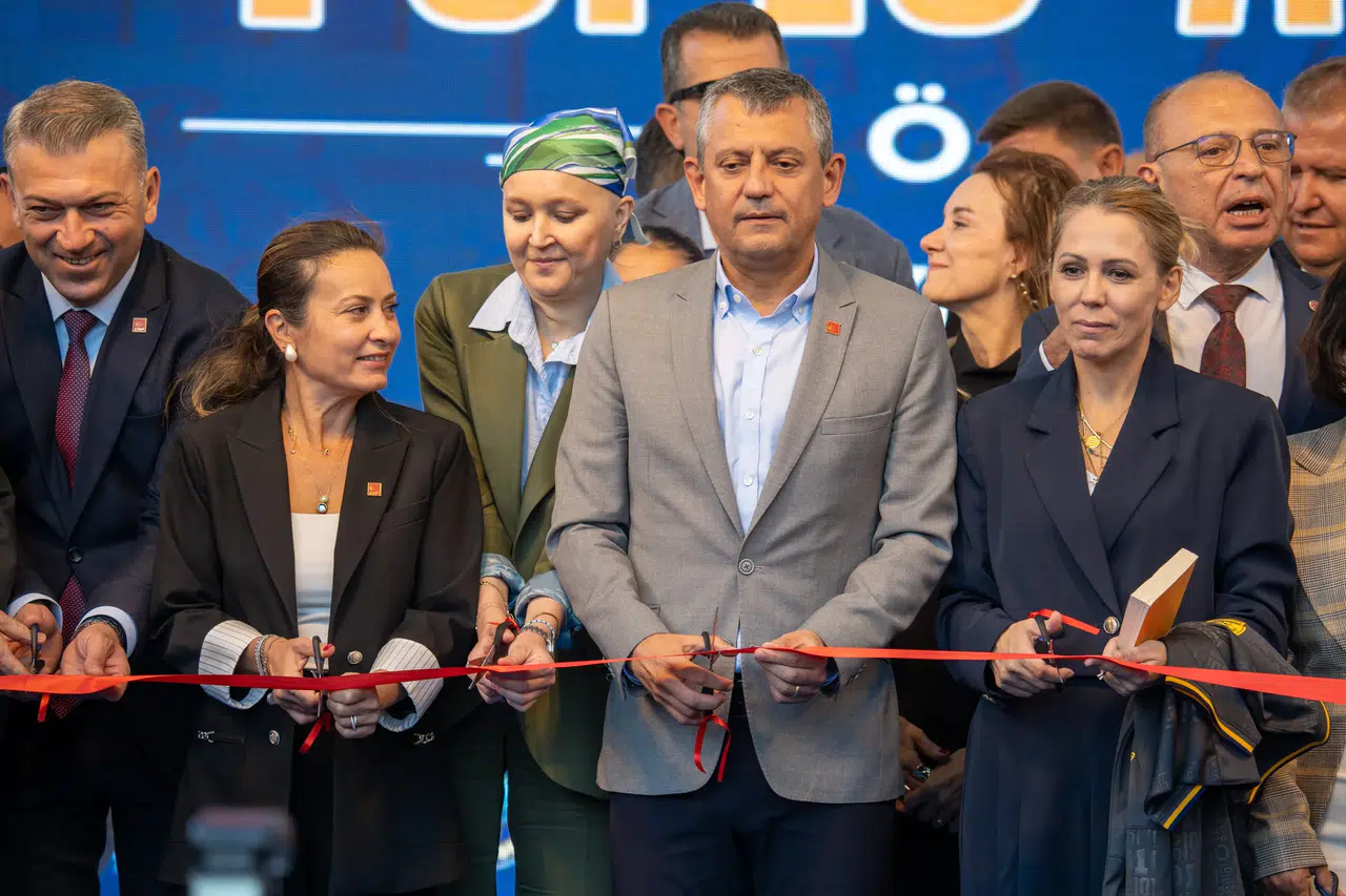 Özgür Özel, Turgutlu’da Toplu Açılış Törenine Katıldı