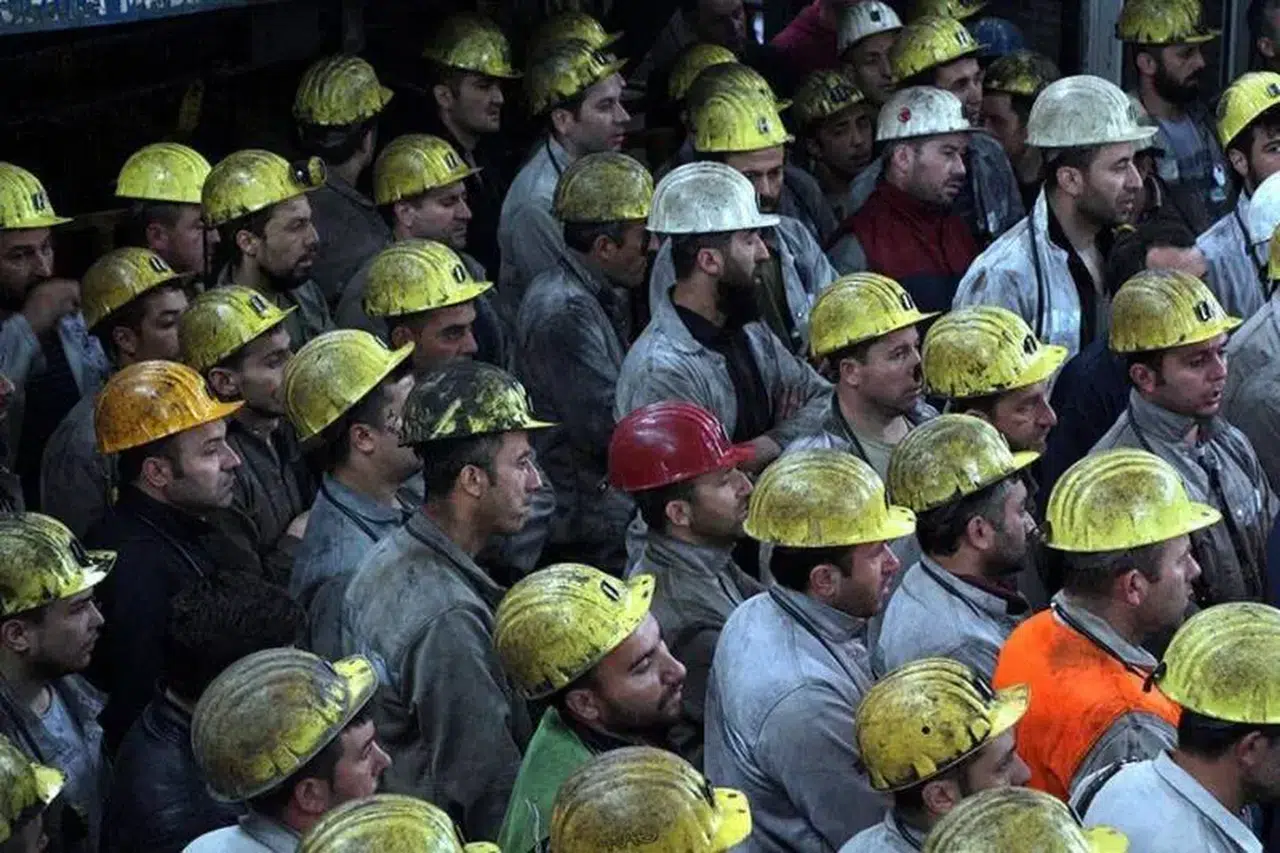 2026 Güncel Listesi Açıklandı: Bu Mesleklerde Çalışanlar Erken Emekli Olacak!