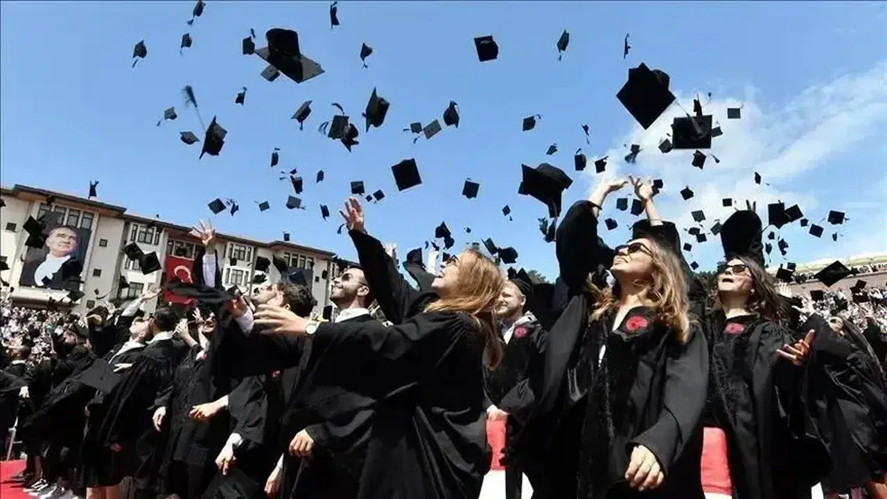 Üniversite tercihi yapacaklar bu listeye bakıyor! En kazançlı bölümler sıralandı