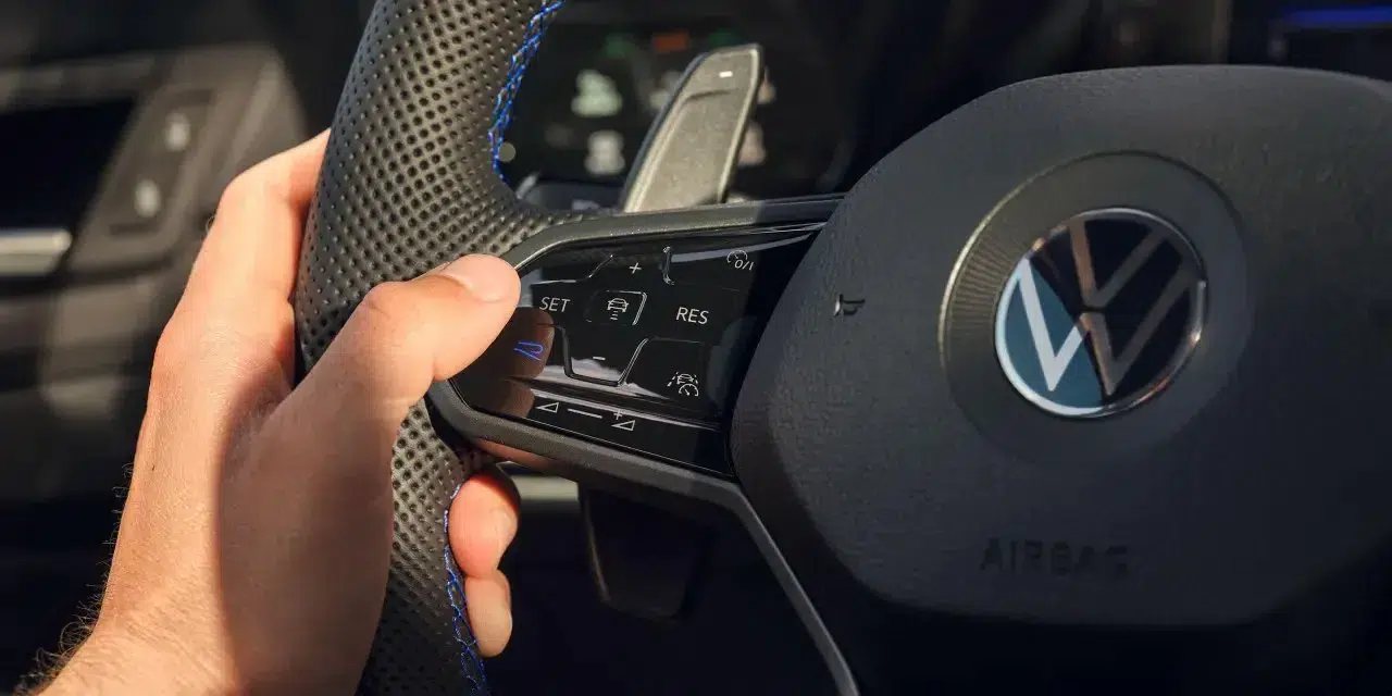 Volkswagen ve Audi’de Direksiyon Alarmı! 2013-2024 Arası Üretilen Modeller Listede