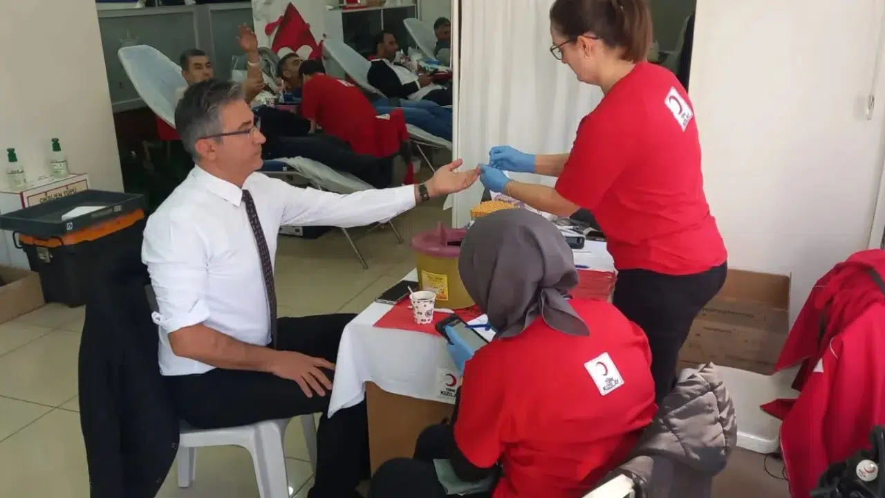 Kan kampanyasına yoğun ilgi