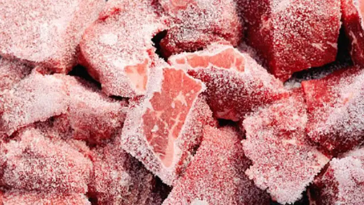 5 Dakikada Et Çözdürme Tüyosu! Bu Tencere Hilesiyle Beklemeye Son