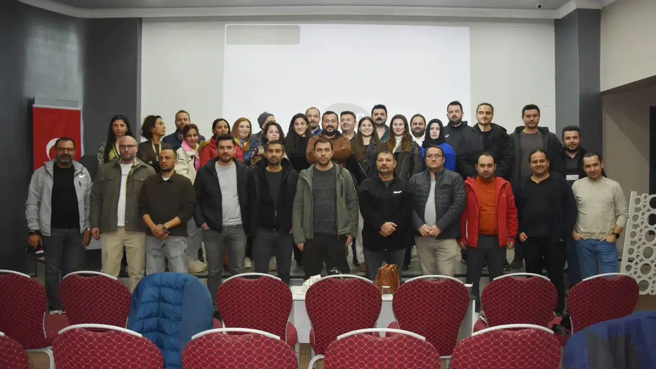 Manisa’da İSG profesyonelleri yılın son toplantısında buluştu