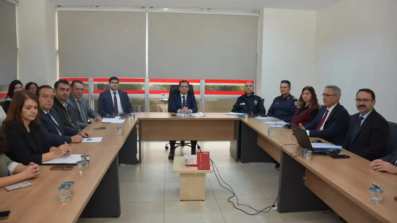 Kadına yönelik şiddetle mücadele için toplandılar