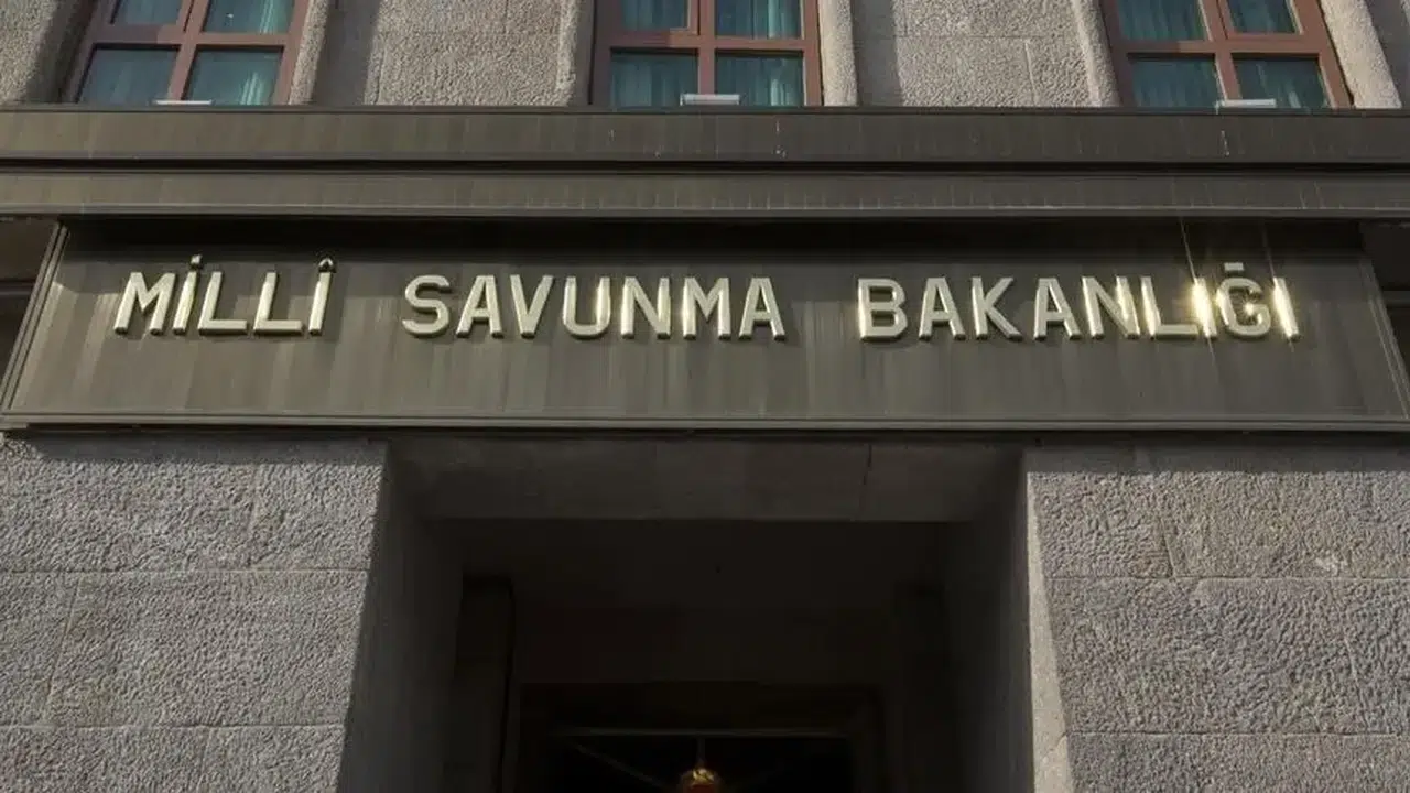 Kara, Deniz ve Hava Kuvvetleri Komutanlıklarına 430 Sivil Memur Alımı Başladı! Başvuru Detayları ve Kadro Dağılımı