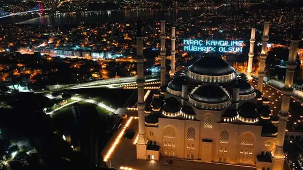 2026 Miraç Kandili Ne Zaman? Bu Manevi Gece Hangi Gün İdrak Edilecek?