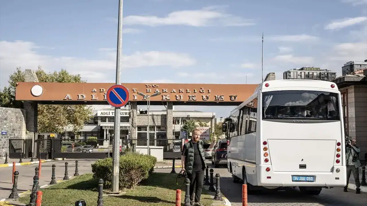 Ünlülere Büyük Uyuşturucu Operasyonu! 15 Kişinin Testi Pozitif Çıktı