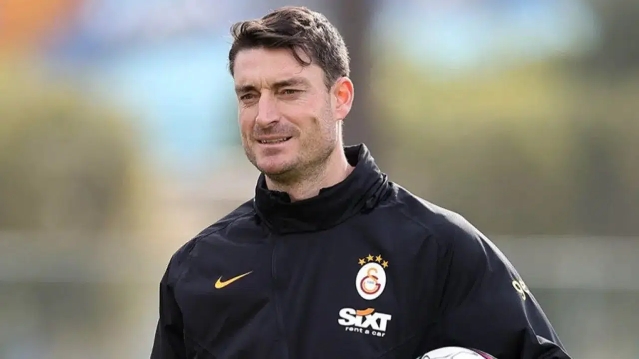 Albert Riera, Eintracht Frankfurt'un Teknik Direktörü Oldu! İşte Kariyeri ve Çalıştırdığı Takımlar