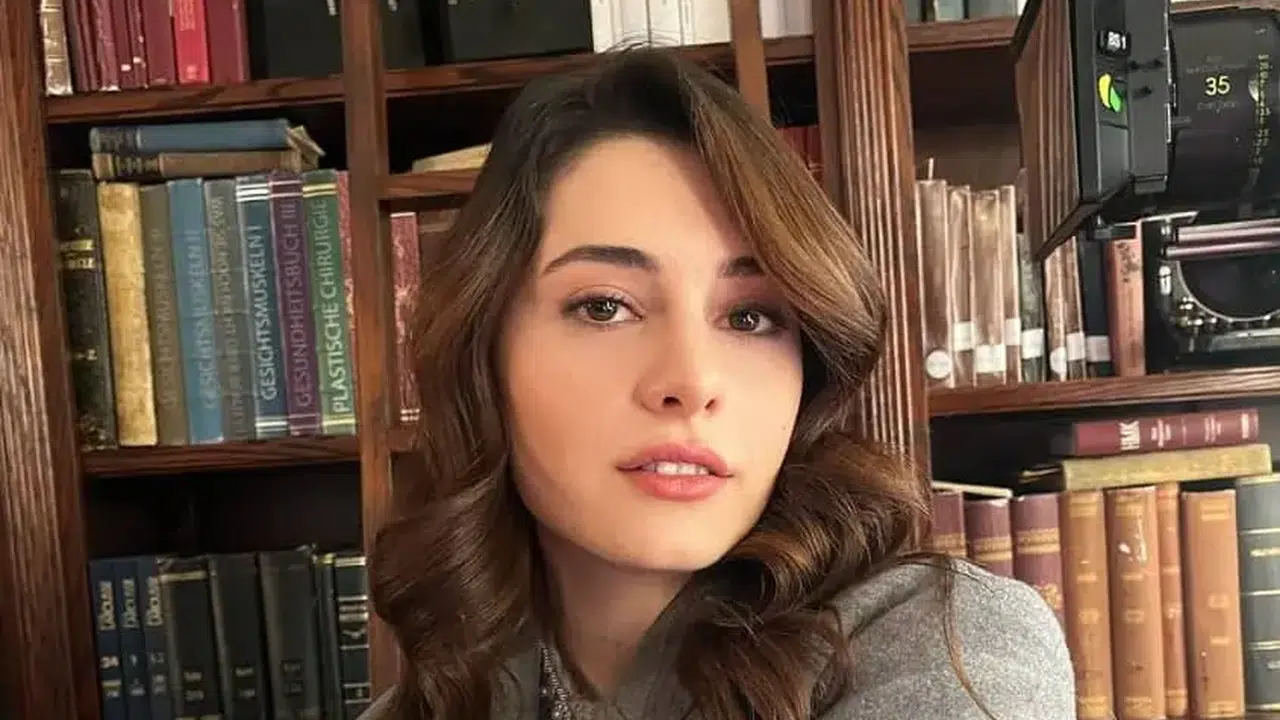 A.B.İ. Dizisinin Melek’i Kimdir? Asude Kalebek’in Canlandırdığı Karakter Merak Uyandırıyor