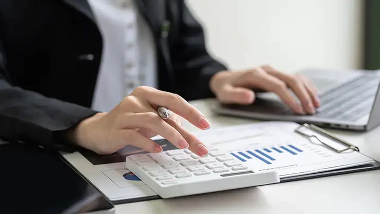 2026 Kıdem Tazminatı Tavanı ve Tabanı Açıklandı: 10 Yıl Çalışan Ne Kadar Alacak?