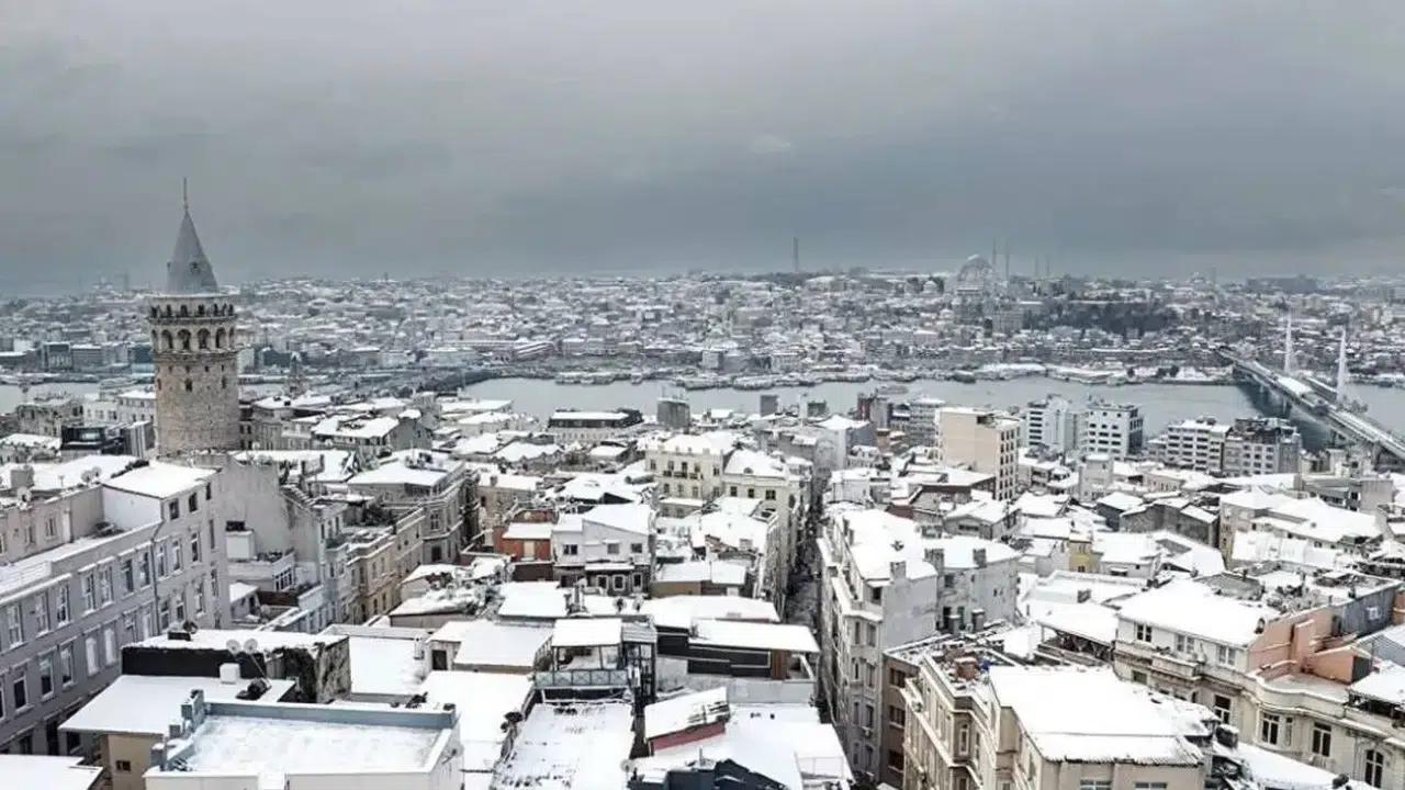 İstanbul’a Kar Ne Zaman Yağacak? 2026 Kışında Kar Sürprizi Yaklaşıyor
