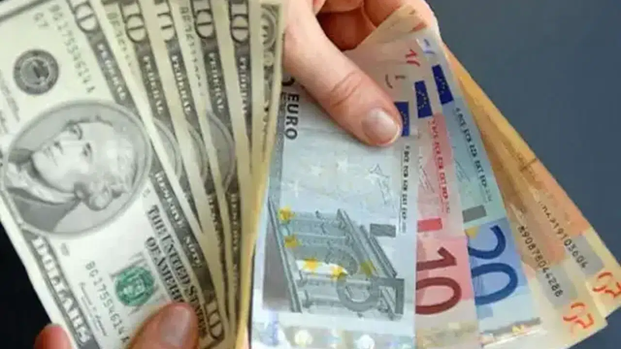 Euro ve Dolar Sahipleri Dikkat! Dev Bankadan 2026 Yıl Sonu Kur Tahmini Şaşırttı