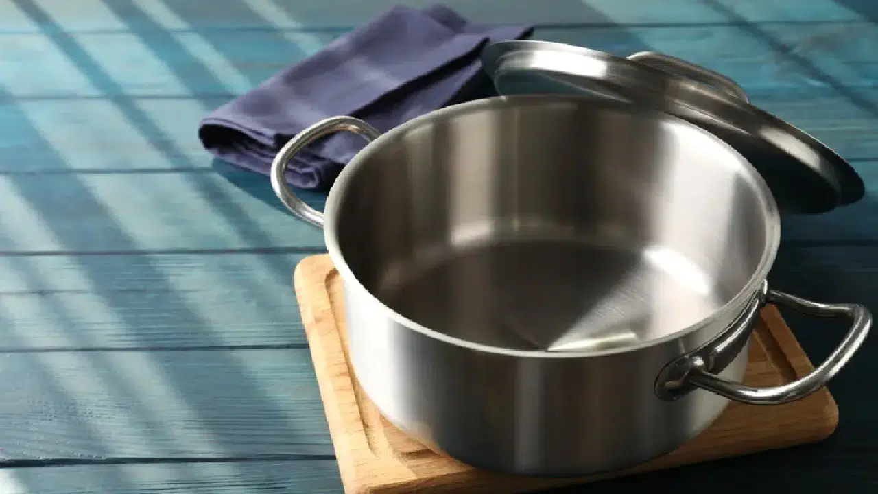 Tencere Alırken Herkes Aynı Hatayı Yapıyor: O Etiketi Okumadan Almayın