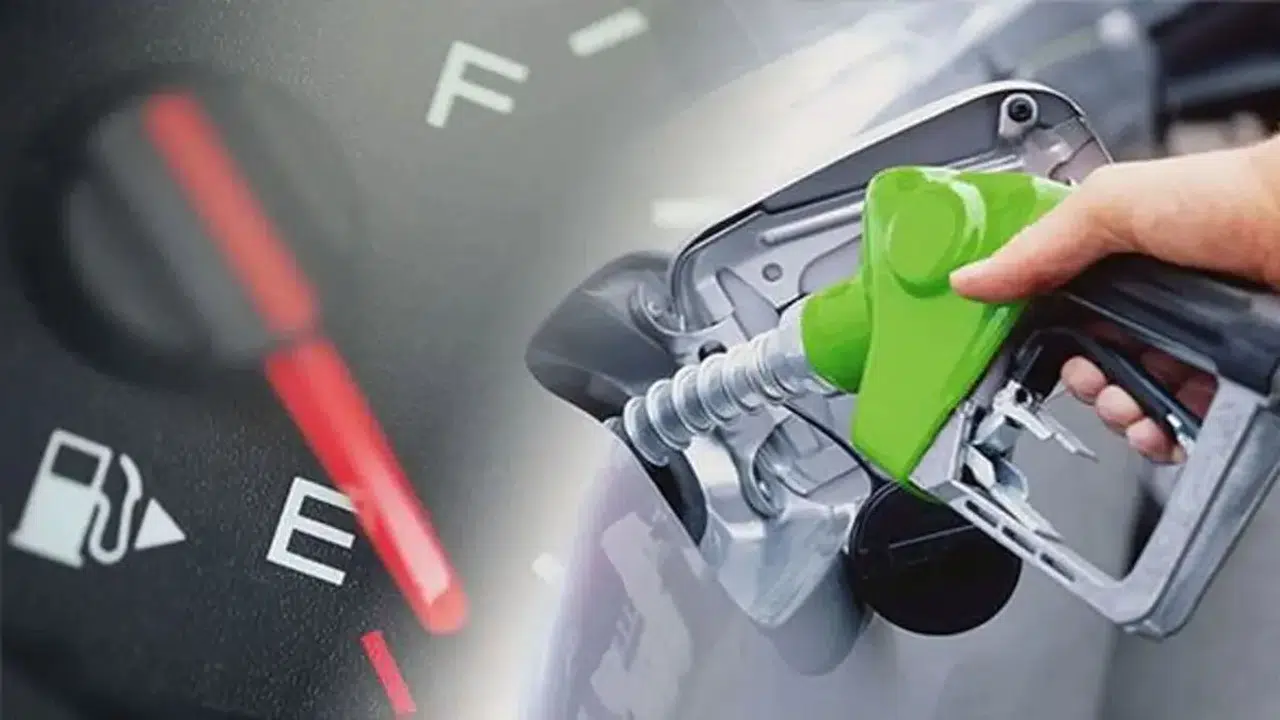 Akaryakıtta tabela yeniden değişiyor: Motorinde indirim kısa sürdü