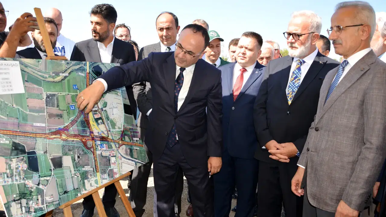 Manisa’ya 2025’te 7,6 milyar TL'lik ulaştırma ve altyapı yatırımı