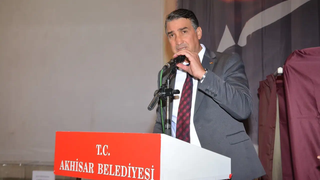 Akhisar Bakkallar Odası’nda Zafer Kara güven tazeledi
