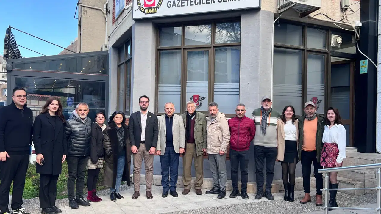 Başkan Mehmet Yılmaz Gazeteciler Cemiyeti’ne ziyaret