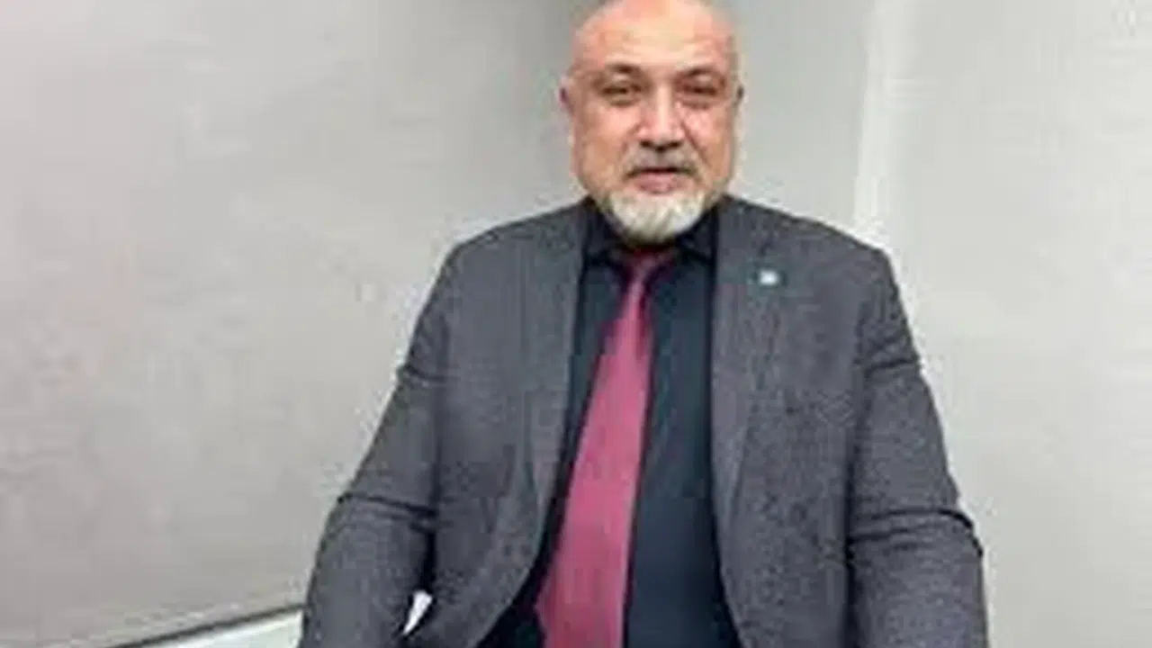 İYİ Partili Özcan’dan ‘Kuru üzüm’ çağrısı: Ramazan kolilerinde üzüm de olsun!