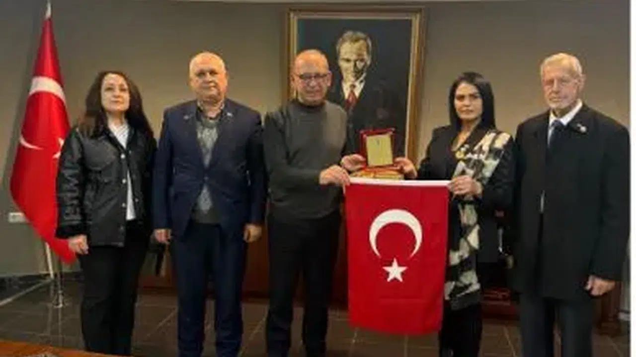 Manisa Şehit Aileleri ve Gaziler Derneği’nden Başkan Akın’a ziyaret