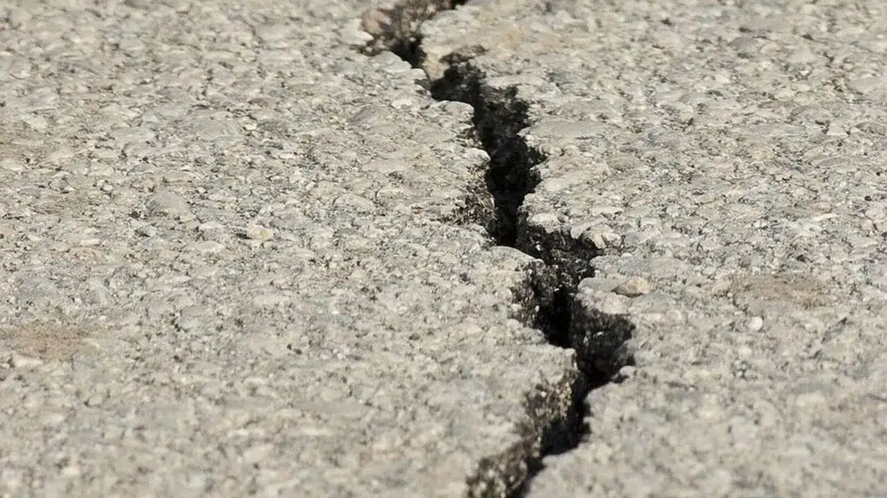 Malezya'da şiddetli deprem! 7.1 büyüklüğündeki sarsıntı Borneo'yu salladı