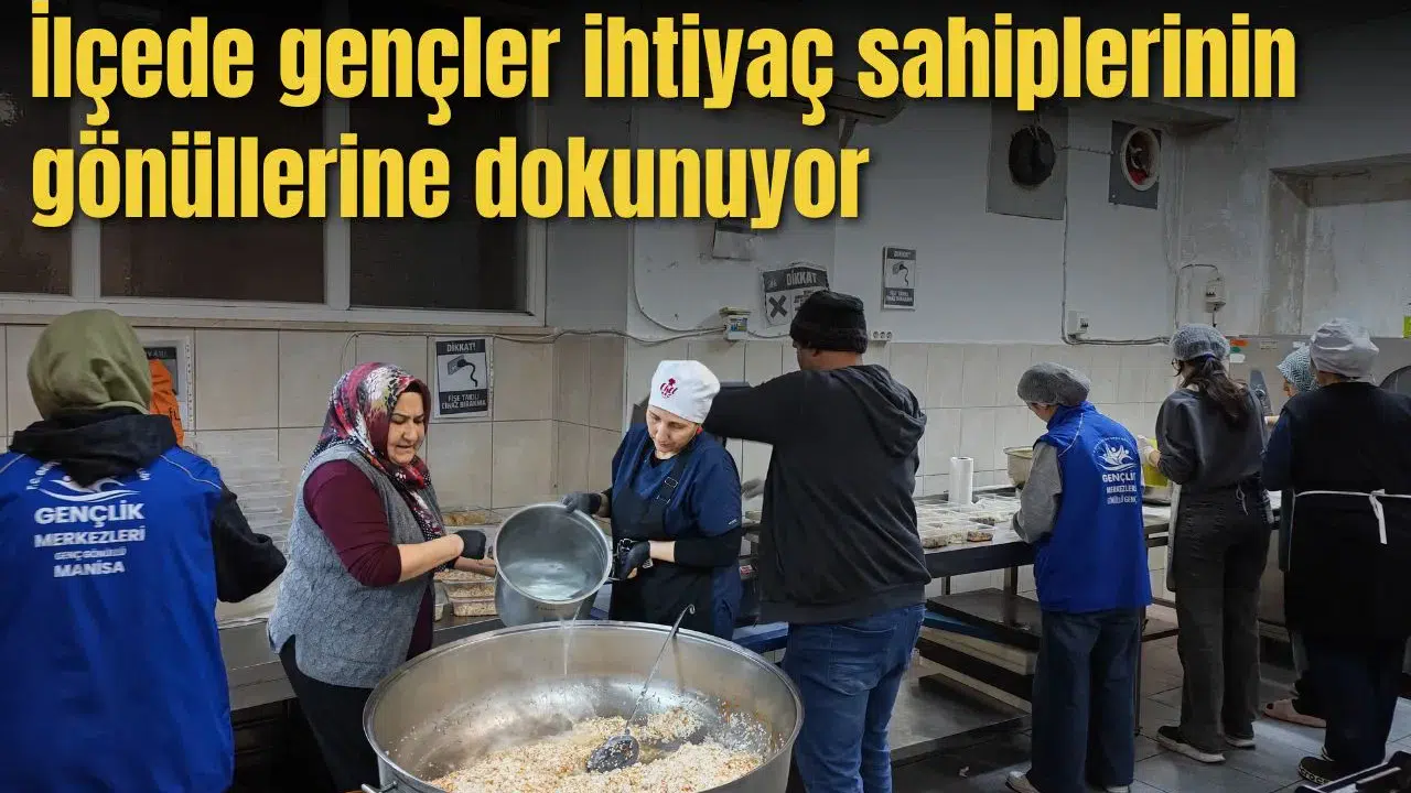 İlçede gençler ihtiyaç sahiplerinin gönüllerine dokunuyor
