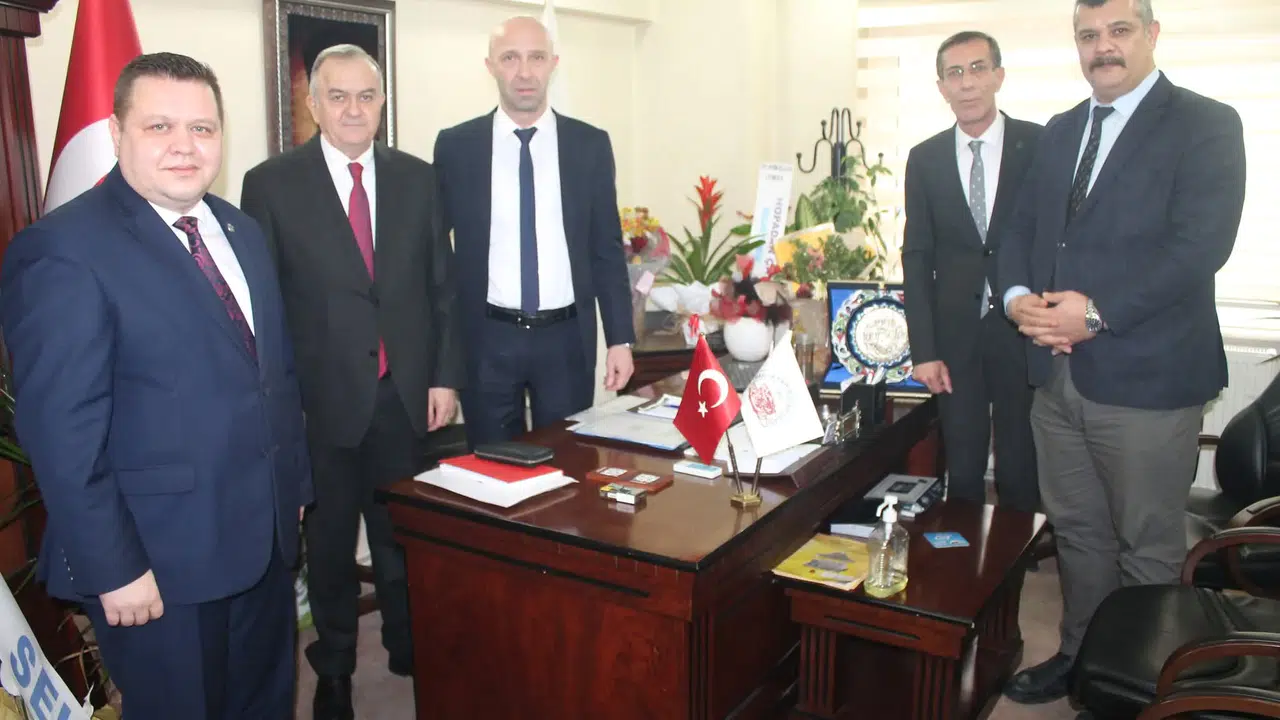 MHP’li Erkan Akçay’dan Kahveciler Odası’na hayırlı olsun ziyareti