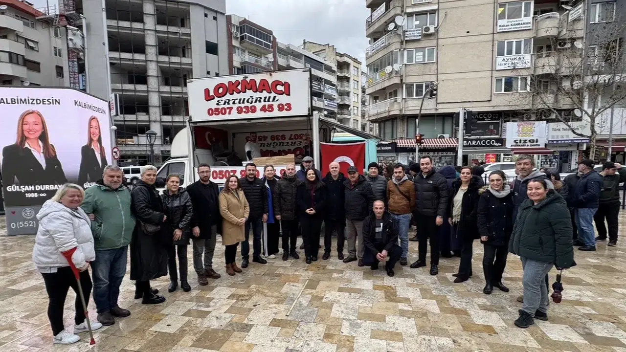 İYİ PARTİ ŞEHZADELER’DEN KANDİL İÇİN LOKMA HAYRI