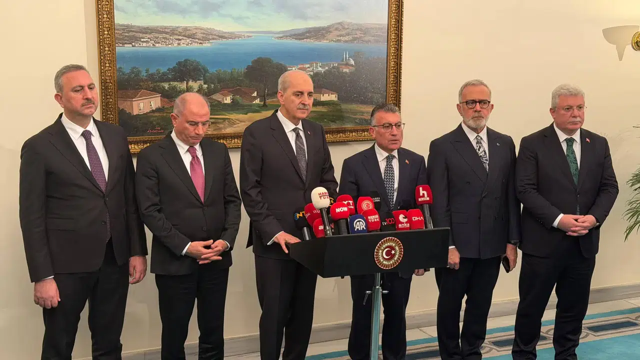 Türkiye’nin geleceğine yönelik atılan her yapıcı adım kıymetlidir