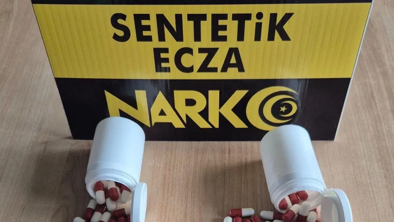 Manisa'da uyuşturucu tacirlerine yönelik operasyon