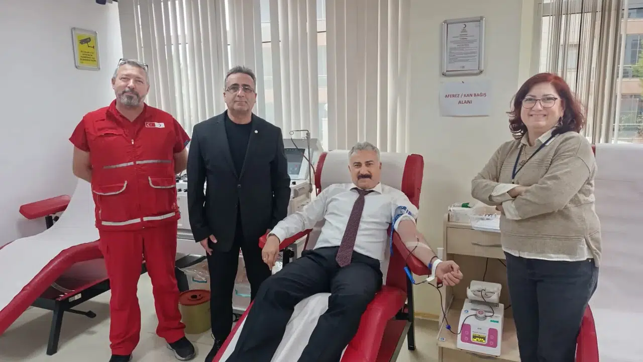 Emniyet Müdürü Fahri Aktaş, 23. Kan bağışını gerçekleştirdi