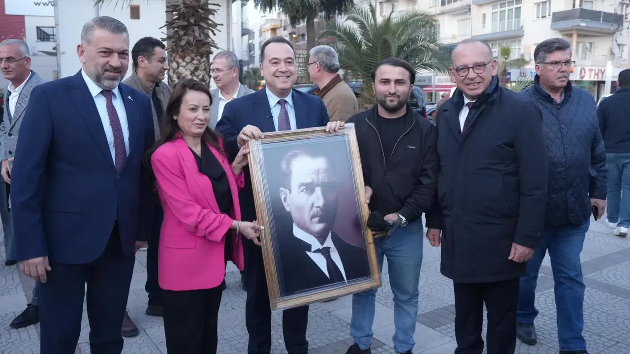 Başkan Dutlulu Turgutlulularla iftar sofrasında bir araya geldi