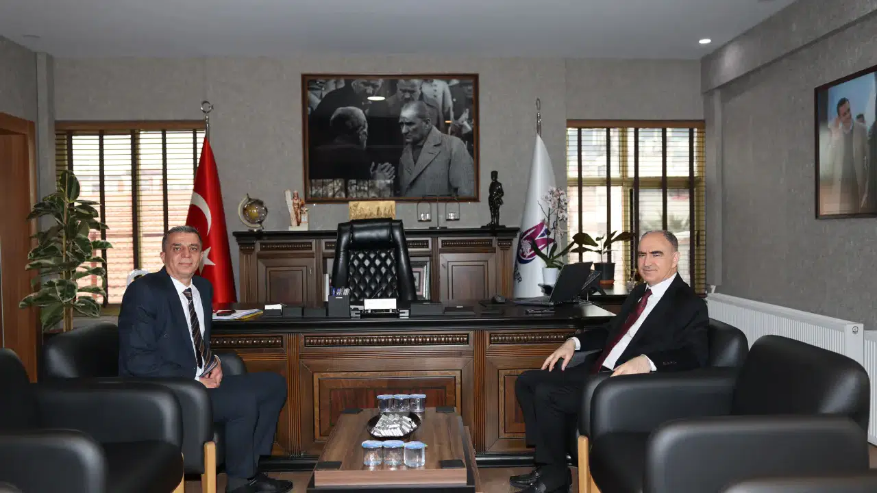 Başkan Şimşek, Vali Özkan'ı makamında ağırladı