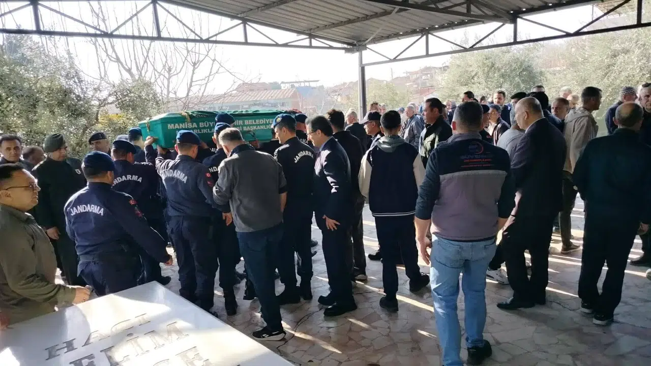 Manisa'da şehit annesine son görev