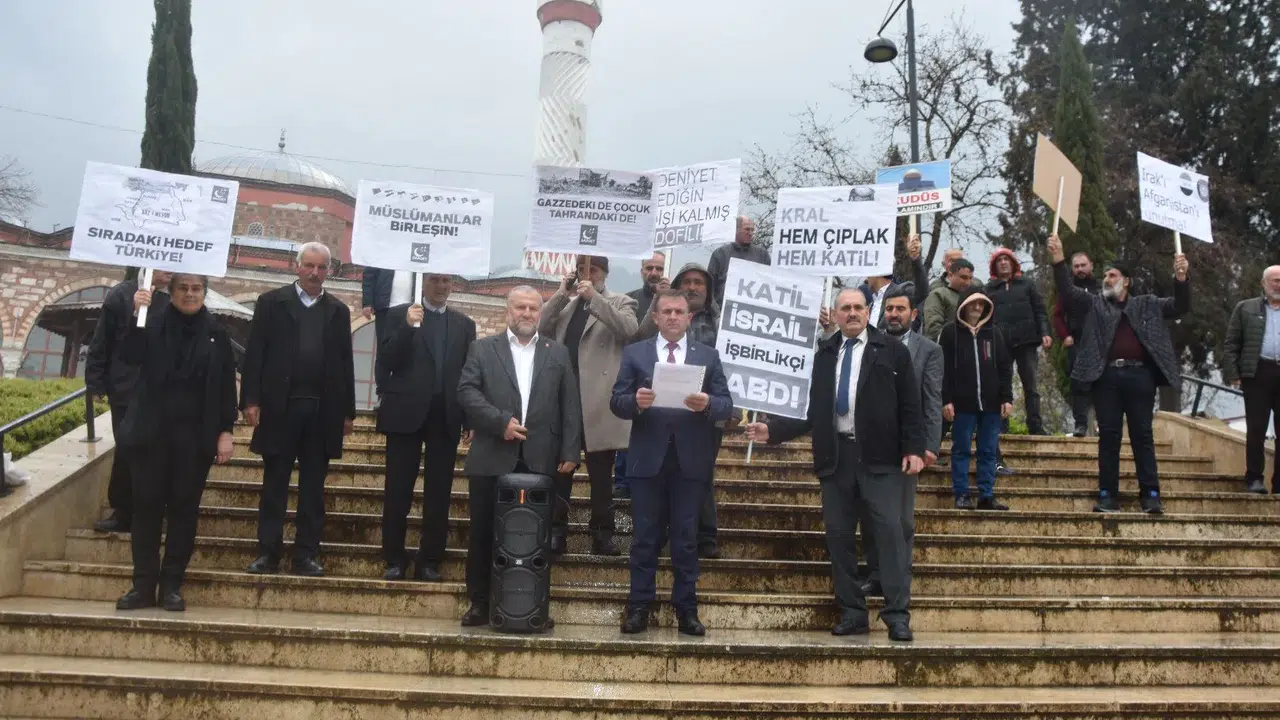 MANİSA’DAN MAZLUMLARA DESTEK ZALİMLERE LANET