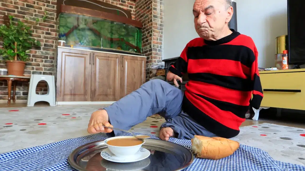 Onun elleri ayakları oldu