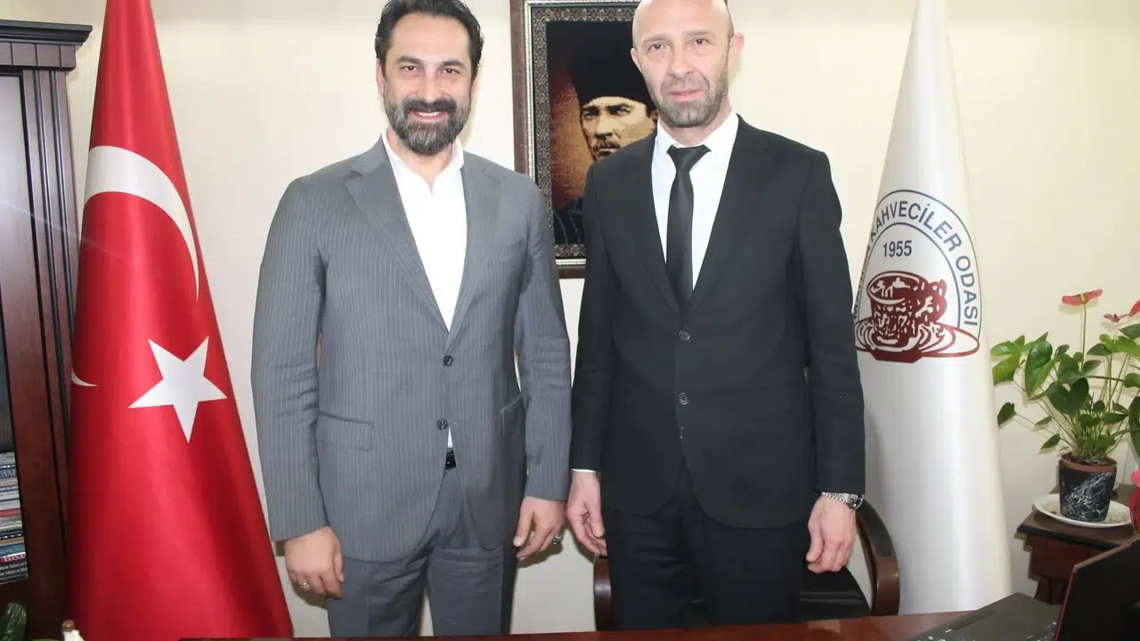 Mücahit Arınç Kahveciler Odasını ziyaret etti