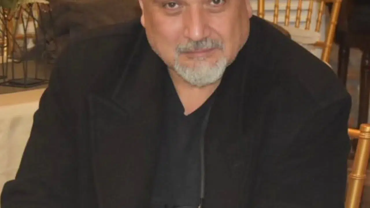 İYİ Partili Özcan: Mesir konserleri iptal edilsin, okullara X-ray cihazı alınsın