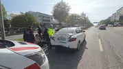 Tır ile otomobil çarpıştı