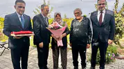 Vali Özkan'dan şehit ailesine ziyaret