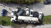 Zincirleme trafik kazasında yağ tankeri devrildi, 7 araç hasar gördü