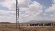 Cenaze sırasında iki aile birbirine girdi