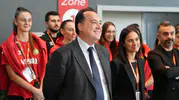 Başkan Besim Dutlulu ve Kadın Voleybol Takımından Vestel’e Ziyaret