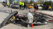 Otomobil ile motosiklet çarpıştı: 1 yaralı