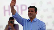 DEM Parti'den dikkat çeken Selahattin Demirtaş hamlesi