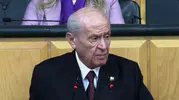 Bahçeli'nin merakla beklenen konuşması başladı! Bakın ne mesaj verecek