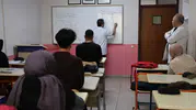 Uzmanlar uyarıyor: Akran zorbalığına dikkat edin!