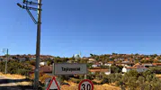 Bu köyde sular akmıyor, akınca da hasta ediyor!