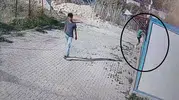 Böyle hırsızlık görmediniz! 30 saniye içerisinde laptop çaldı
