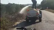 Manisa'da seyir halindeki motosiklet alev aldı
