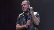 Haluk Levent sahne sonrası rahatsızlandı, apar topar hastaneye kaldırıldı